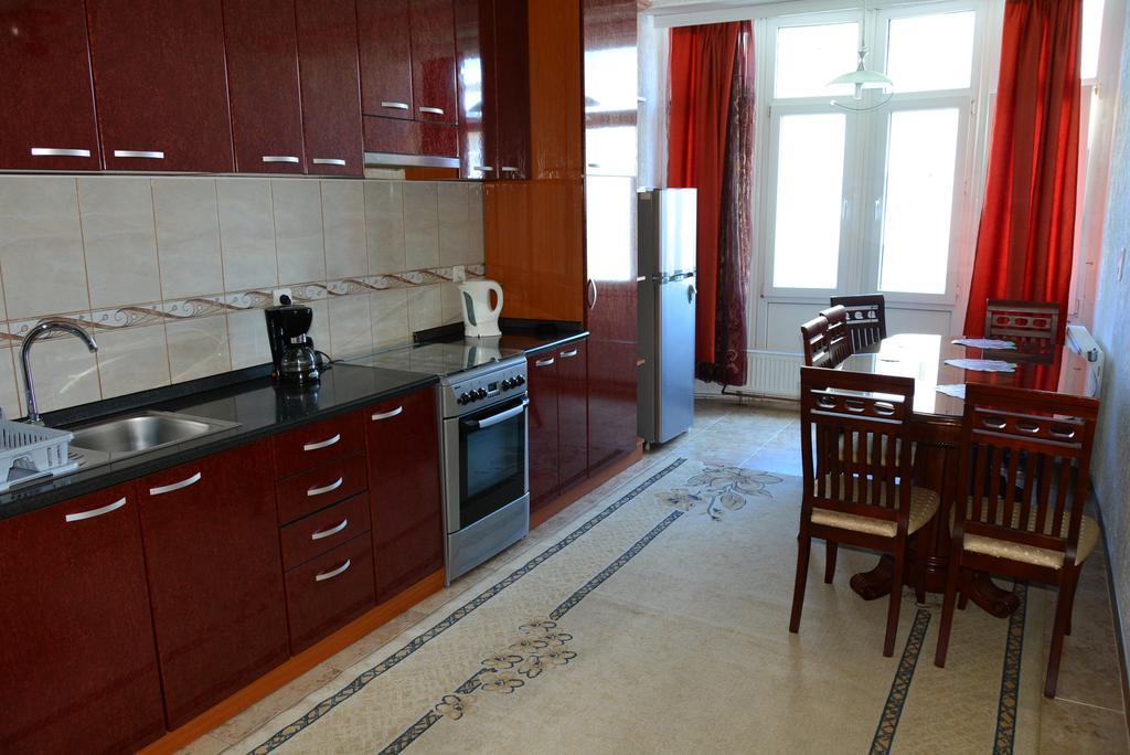 Cima Apartment プリシュティナ エクステリア 写真